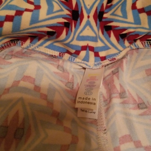 Lularoe leggings tc - Picture 3 of 3